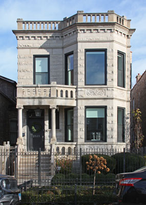 https://www.buildyourownchicago.com/BYOKC/GumdropGreystone.jpg